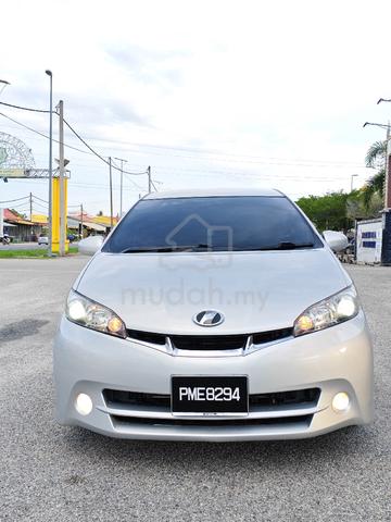 2013 Toyota WISH 1.8 S ZGE20G FACELIFT (A) - 5