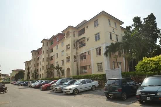 Prima Apartments (Kota Warisan Sepang) 1