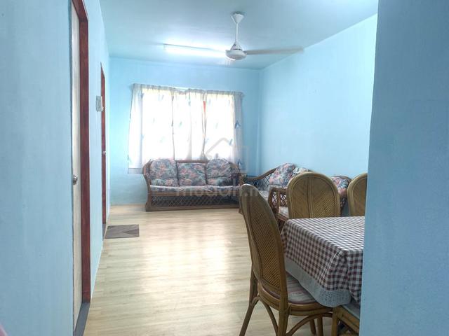 Bilik untuk di sewa Apartment Teratai Taman Bunga Raya Bukit Beruntung 1