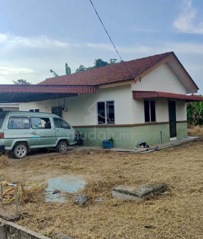 Rumah Setingkat Corner Lot Di Taman Felcra Jaya Fasa 1, Seberang Perak 1