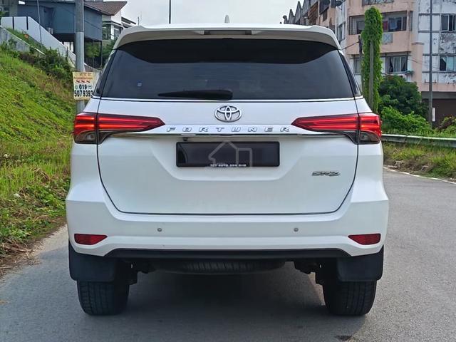 2017 Toyota FORTUNER 2.7 SRZ 4x4 (A) PETROL F.SPEC - 4