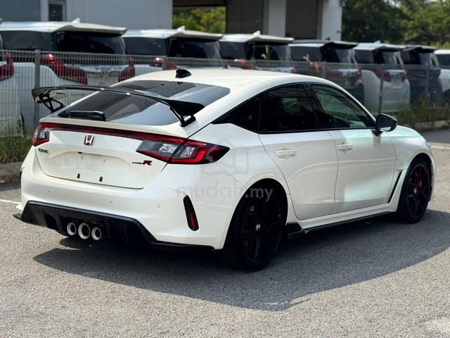 6AA 2025 Honda CIVIC 2.0 TYPE R (M) 800KM - 2