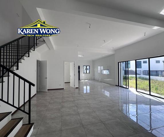 【HUGE SIDE GARDEN🔥】SIERRA BUKIT BANYAN CORNER 2 Storey SEMI DETACHED 1