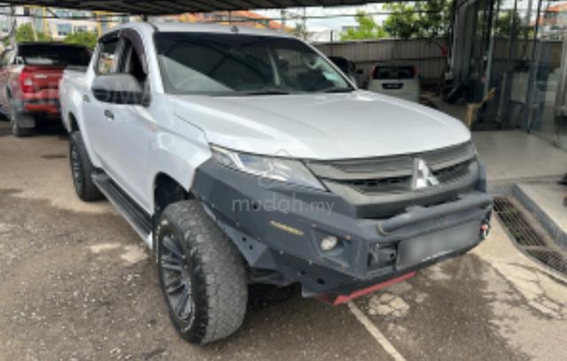 2019 Mitsubishi TRITON 2.4 VGT M/T PREMIUM MY2016 - 1
