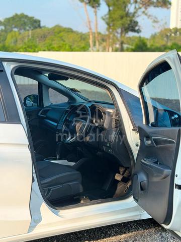 2018 Honda JAZZ 1.5 V MY2014 (A) - 5