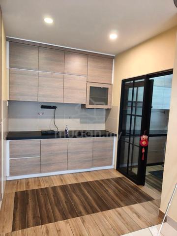 Seri Austin Residence Luxury Apartment 1