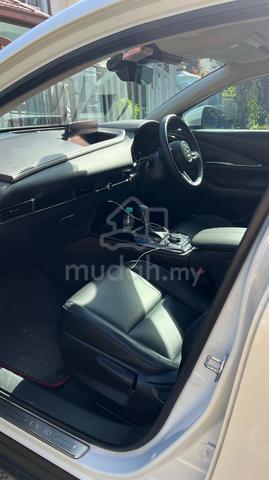 Used LOW MILEAGE 2023 Mazda CX-30 2.0 SKYACTIV-G H - 4