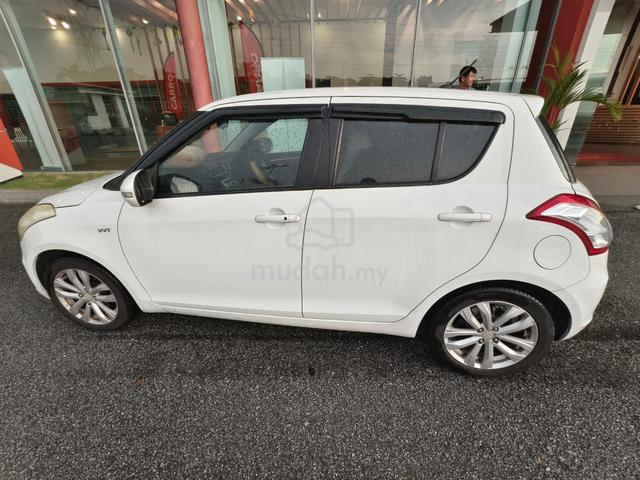 2015 Suzuki SWIFT 1.4 GLX FACELIFT (A) - 2