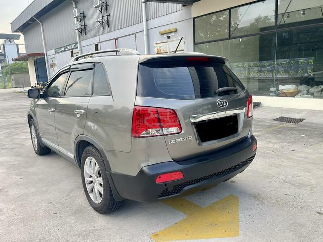 2012 Kia SORENTO 2.4(A) 7 SEATS P/START NEGO - 2