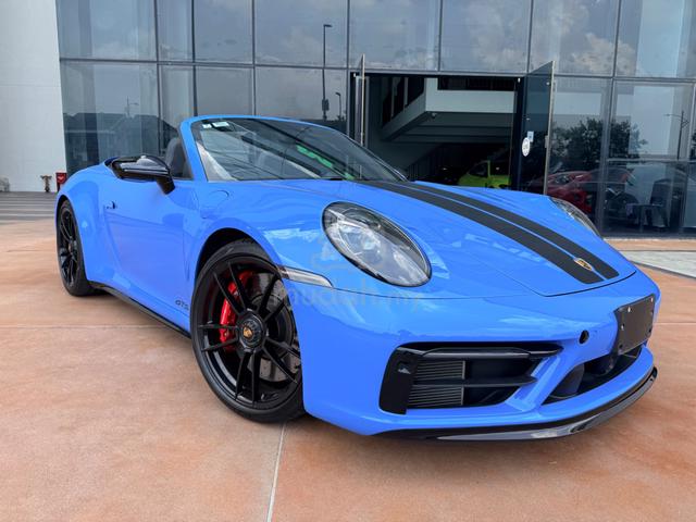 2022 Porsche 911 3.0 CARRERA 4 GTS CABRIOLET (A) - 4