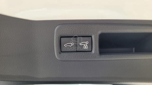 2023 Toyota HARRIER 2.0 Z LEATHER JBL 4Cam D/Meter - 3