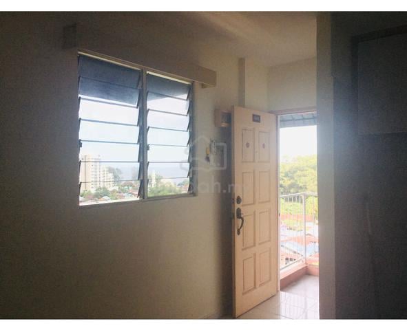 Pinang Emas Flat 1