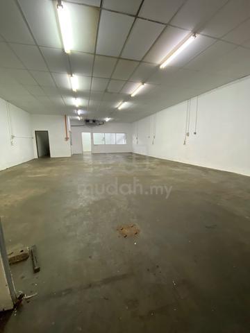 1.5 Storey Terrace Factory at Mak Mandin 1