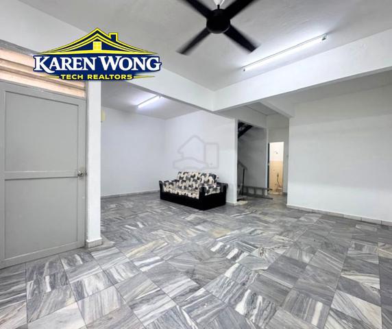 【LONG PORCH🚗】TAMAN PERUDA EXTENDED BACKYARD 5 Bedrooms house for Rent 1