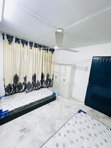 Seksyen 2 Wangsa Maju Flat 1