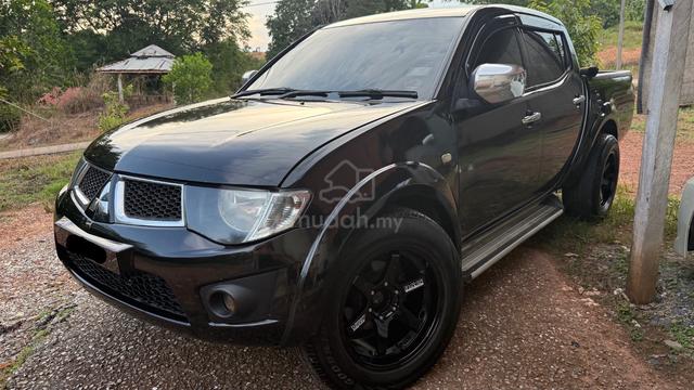 2011 Mitsubishi TRITON 2.5 FACELIFT (A) - 1