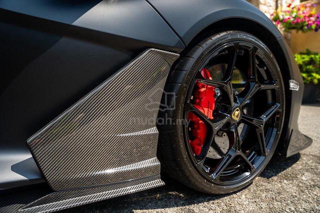 2025 Lamborghini Revuelto V12 CT CARBON BODY KIT - 5