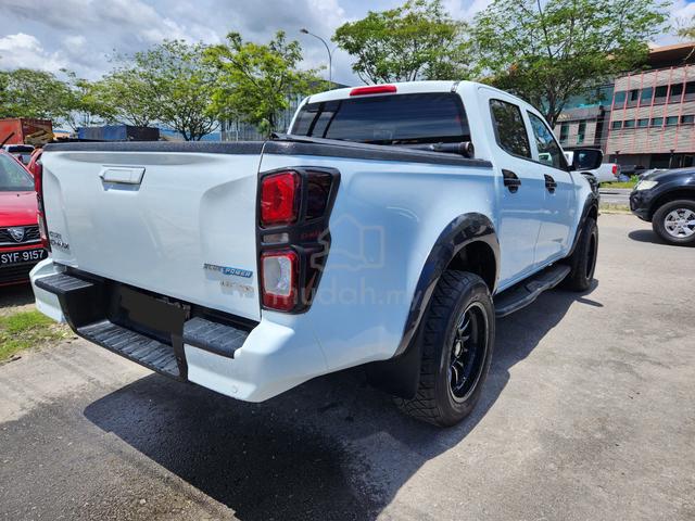 2023 Isuzu D-MAX 1.9 AUTO PLUS 4X2 (A) - 3