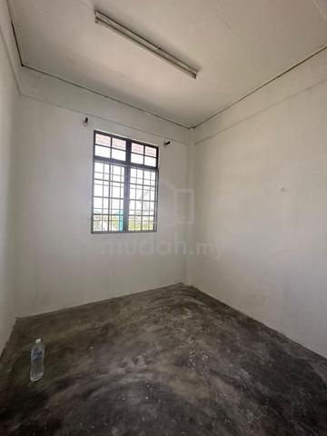 Bayan Permai Apartment 5