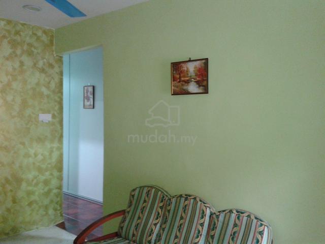 Furnish Room to Rent for Ladies ONLY 1