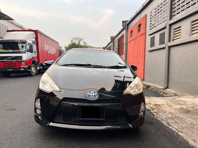 2013 Toyota PRIUS C 1.5L TRD SPORTIVO (HYBRID)✅ - 3