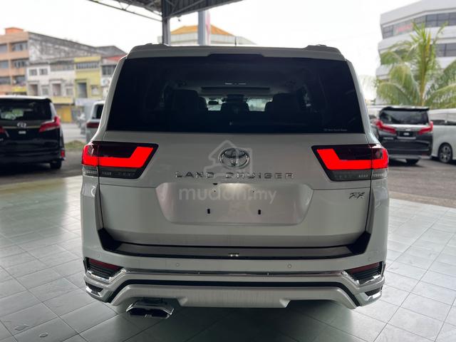 UNREG Toyota LANDCRUISER 3.5 ZX PETROL 7 SEATER - 3