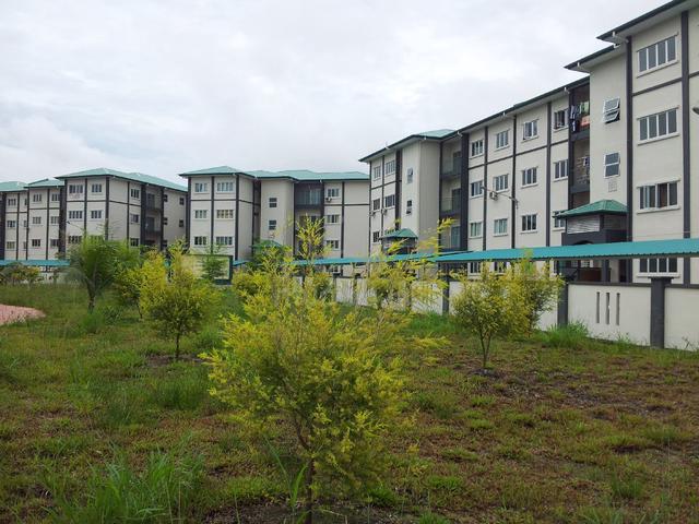 Uni Square 1