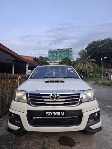 2016 Toyota HILUX 3.0 G TRD SPORTIVO MY14 KUN26R - 1