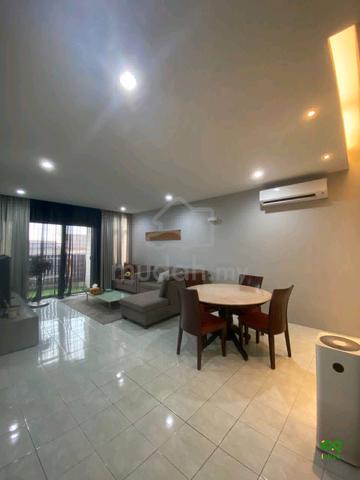 Cheras Taman Lagenda Mas Town House Ground Floor 1