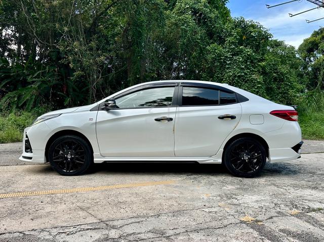 2022 Toyota VIOS 1.5 GR-S (A) - 5