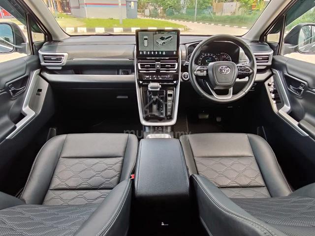 Toyota INNOVA 2.0 ZENIX (A) V POWERBOOT FULL SVC - 3