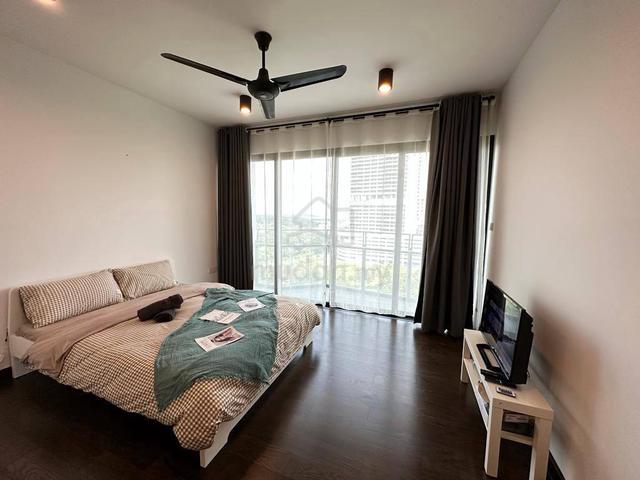 Almas Suites @ Puteri Harbour 1