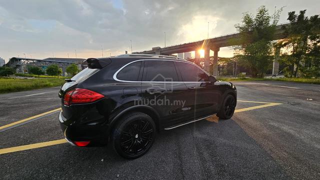 2010 Porsche CAYENNE S 3.0 DIESEL AUTO - 2
