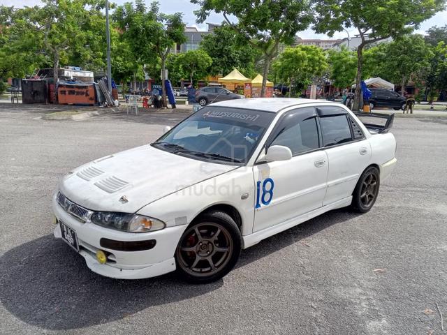 Proton Wira 1.8 Mitsubishi - 1