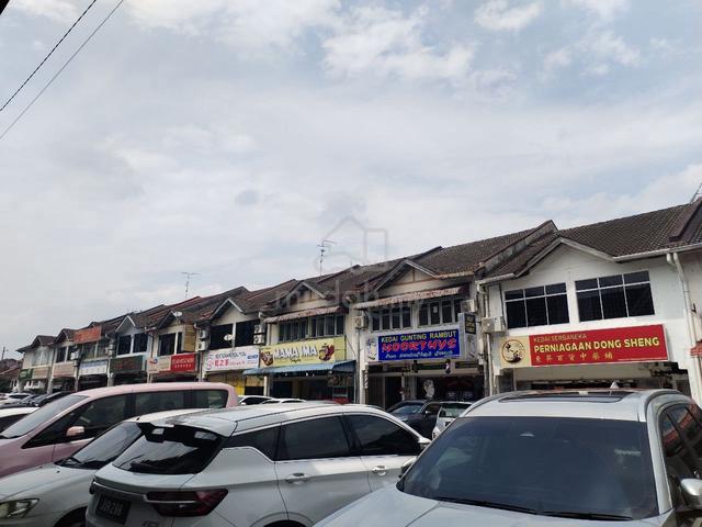 Taman Molek 2 Sty 24x80 Freehold Good Invest 1