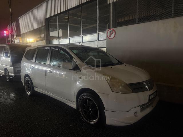 2011 Nissan GRAND LIVINA 1.6 IMPUL (A) - 2