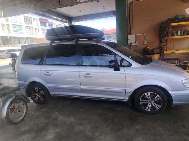 2005 Hyundai TRAJET 2.0 GLS (A) - 2