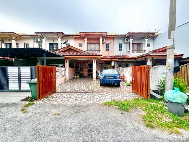 SURAU JALAN KAKI Double Storey Terrace House Seksyen 3 Bangi 1