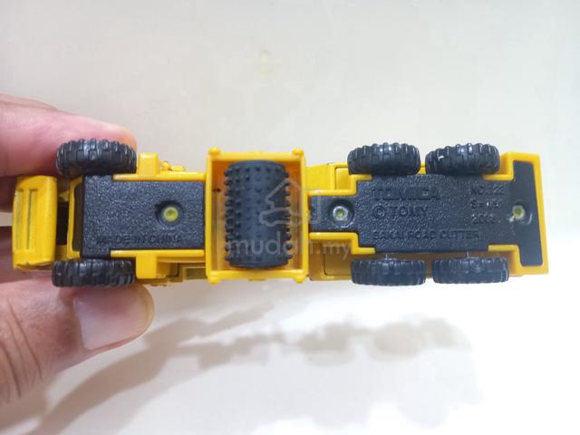 Tomica Long Type No. 123 Sakai Heavy Industries - photo 6 of 6