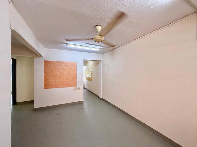 Flat Pandan Indah 1