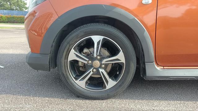 2022 Perodua AXIA 1.0 STYLE MY19 (A) - 4