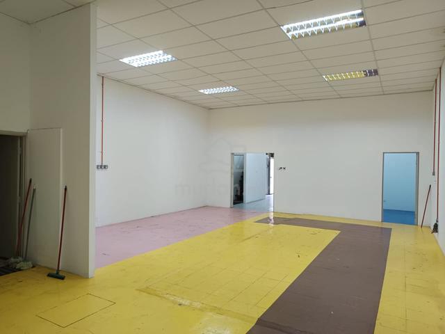 Desa Tun Razak Warehouse 25x75 1.5 Sty 1
