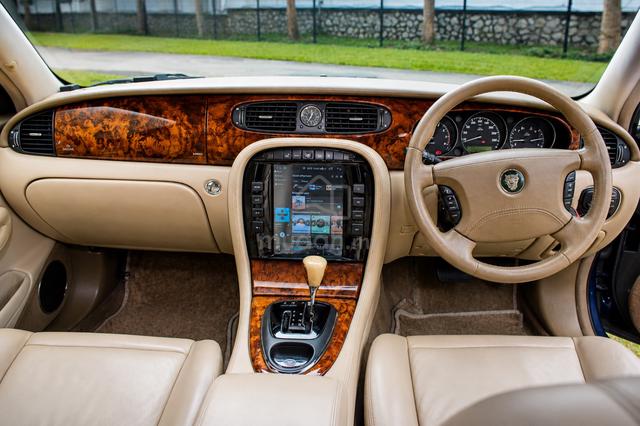2004 Jaguar XJ8 3.6 V8 - 5