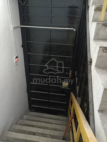 Office unit for sale 1