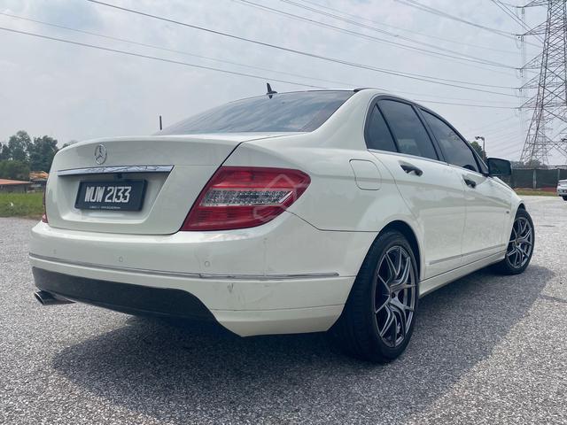 2011 Mercedes Benz C200 1.8 CGI - 4