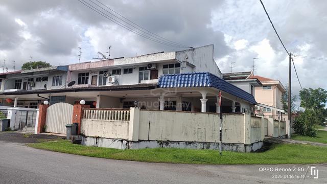Corner Lot House For Sale 1