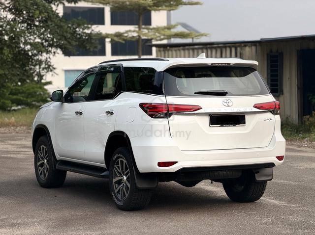 5 yrs warranty✅2018 Toyota Fortuner 2.7 At 4X4‼️ - 5