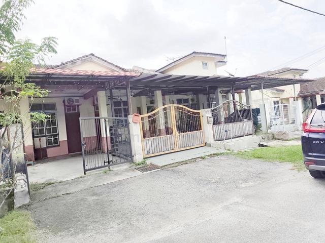 Single Storey Terrace Semenyih Indah 1
