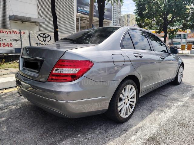 Mercedes Benz C200 CGI tip top condition 1 owner - 3