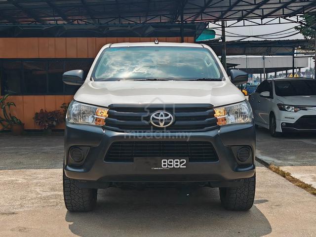 2022 Toyota HILUX 2.4 SINGLE CAB (M) - 3